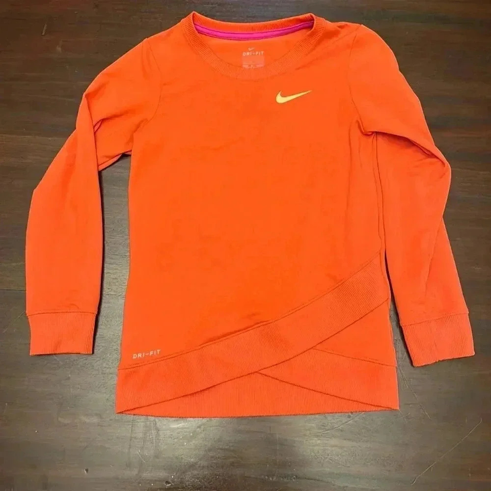 Nike tangerine colored girl’s sweatshirt size 6X